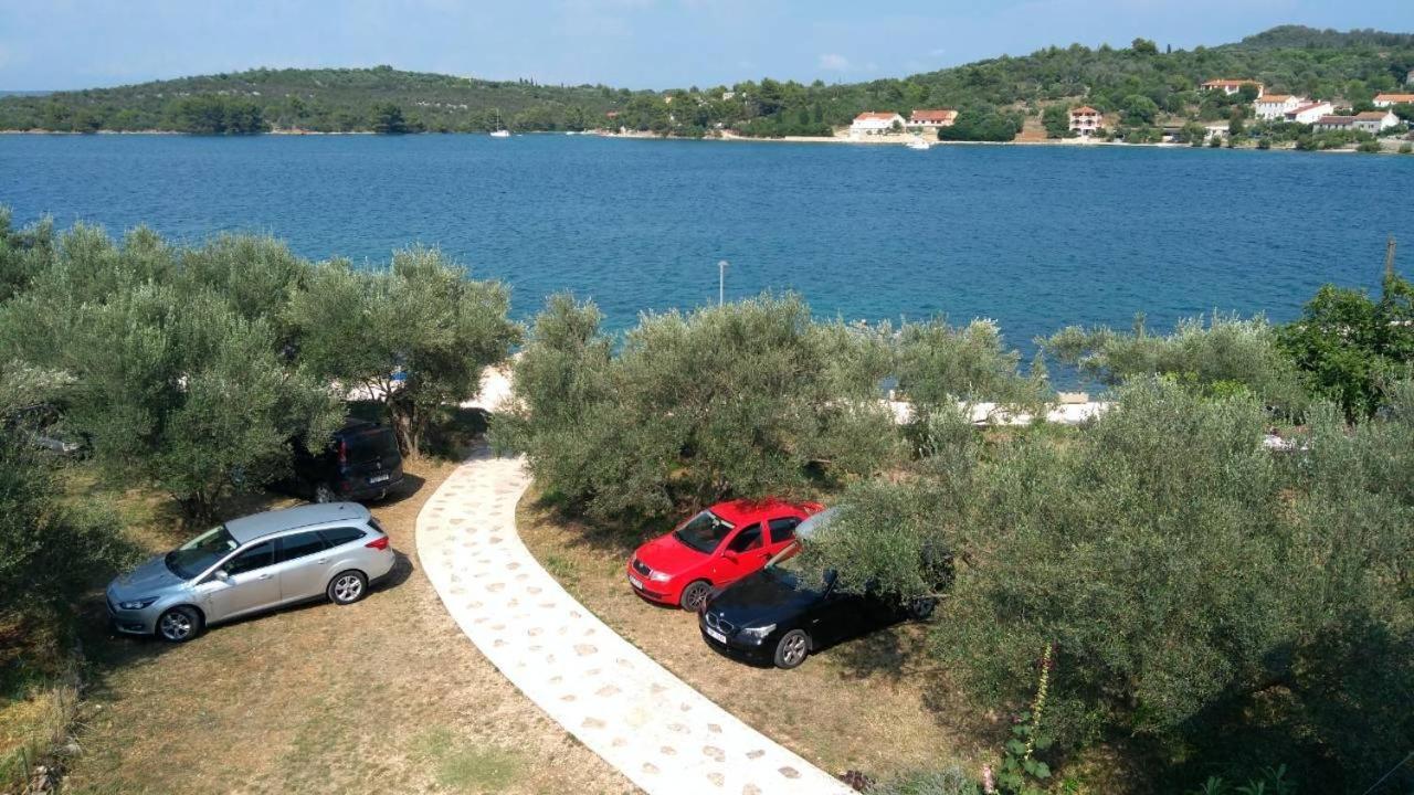 Apartments By The Sea Luka, Dugi Otok - 8182 Luka  Eksteriør bilde